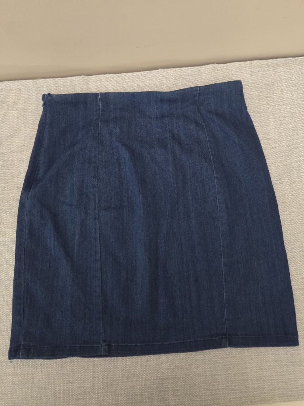 CLASSIC IRIS DENIM SKIRT